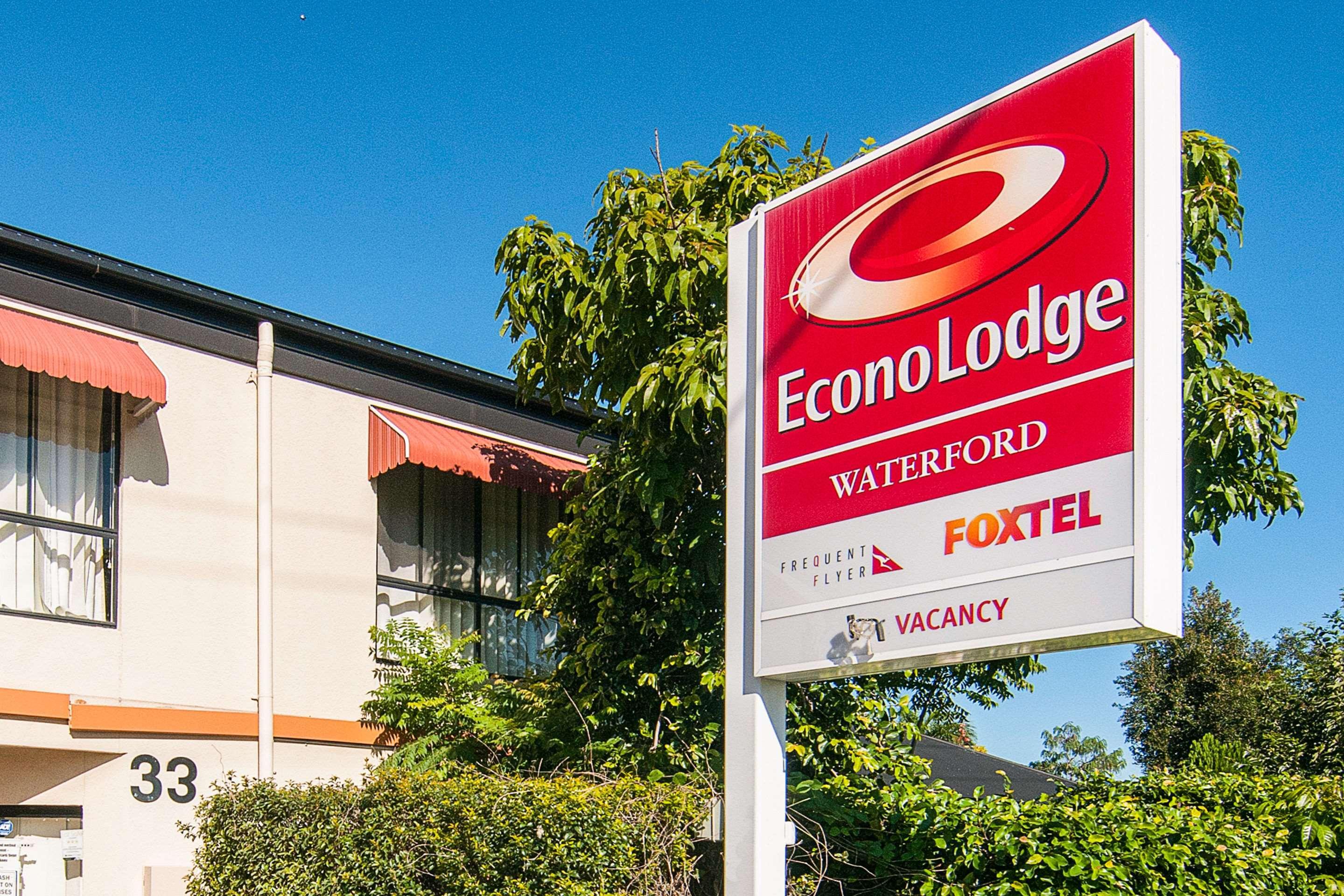 Econo Lodge Waterford Loganlea Buitenkant foto