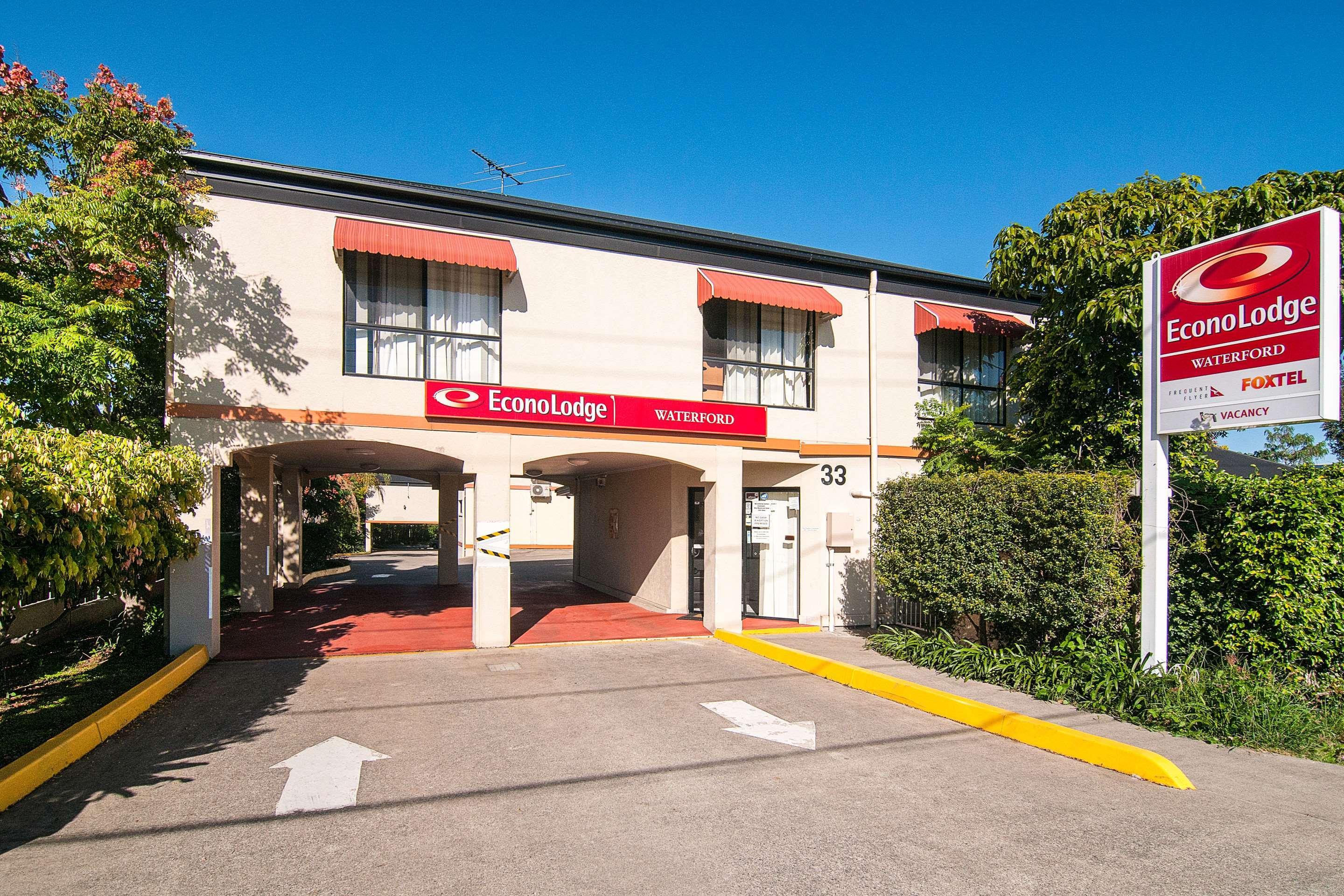 Econo Lodge Waterford Loganlea Buitenkant foto
