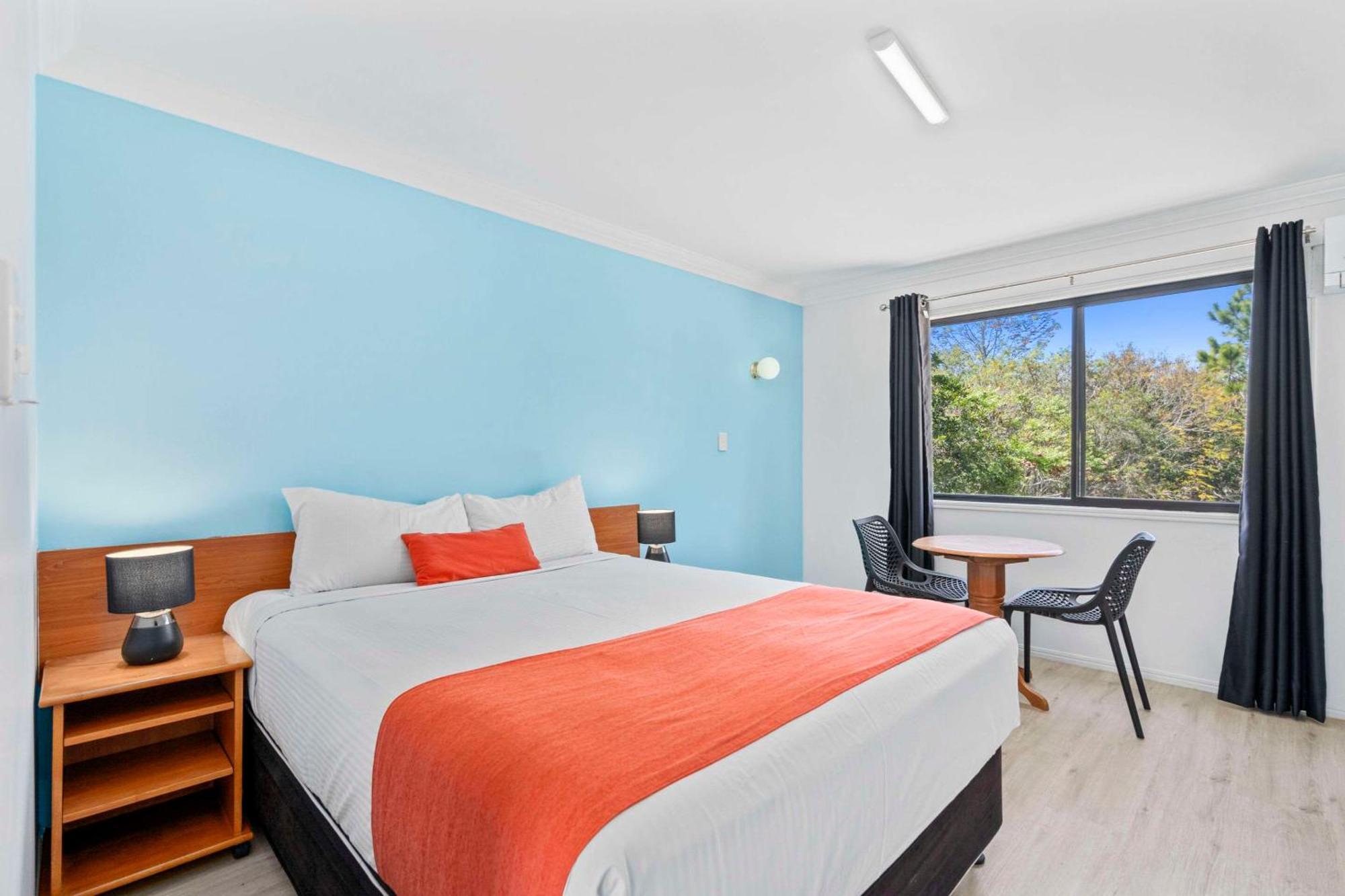 Econo Lodge Waterford Loganlea Buitenkant foto